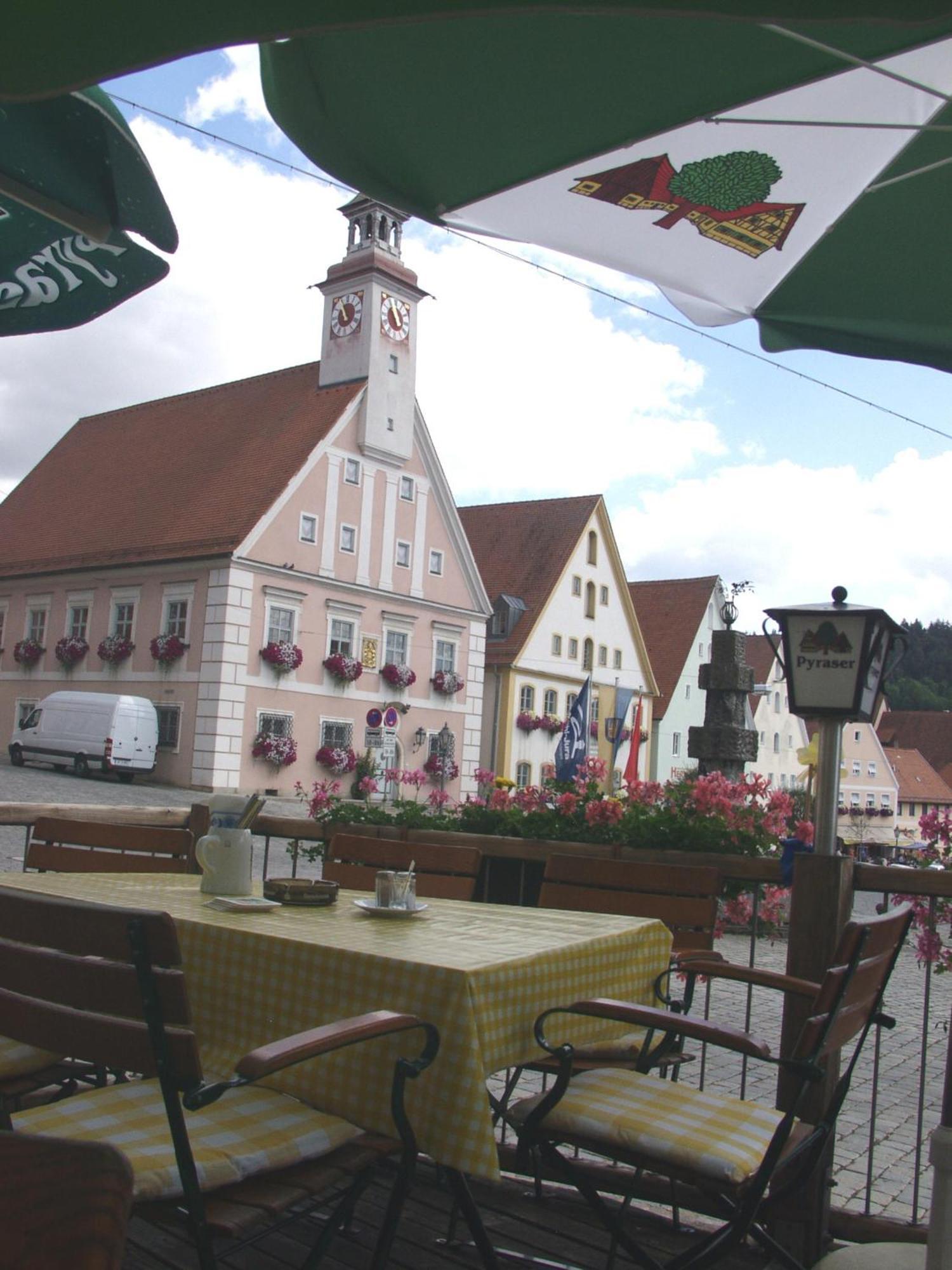 Gasthof Zum Bayerischen Greding Extérieur photo
